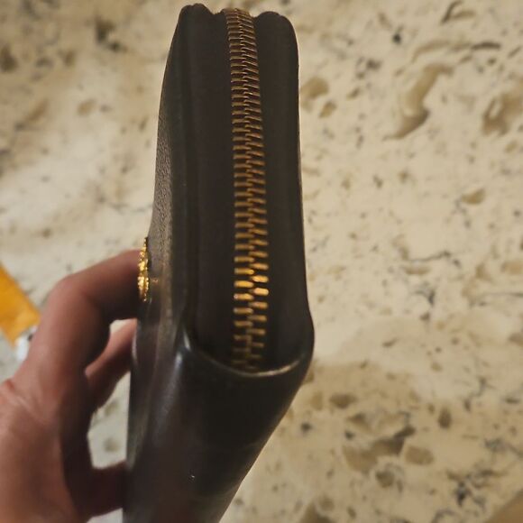 Gucci Animailer Bee Dark Blue Leather Zip-Around Large Wallet with Dust Bag - Picture 10 of 11